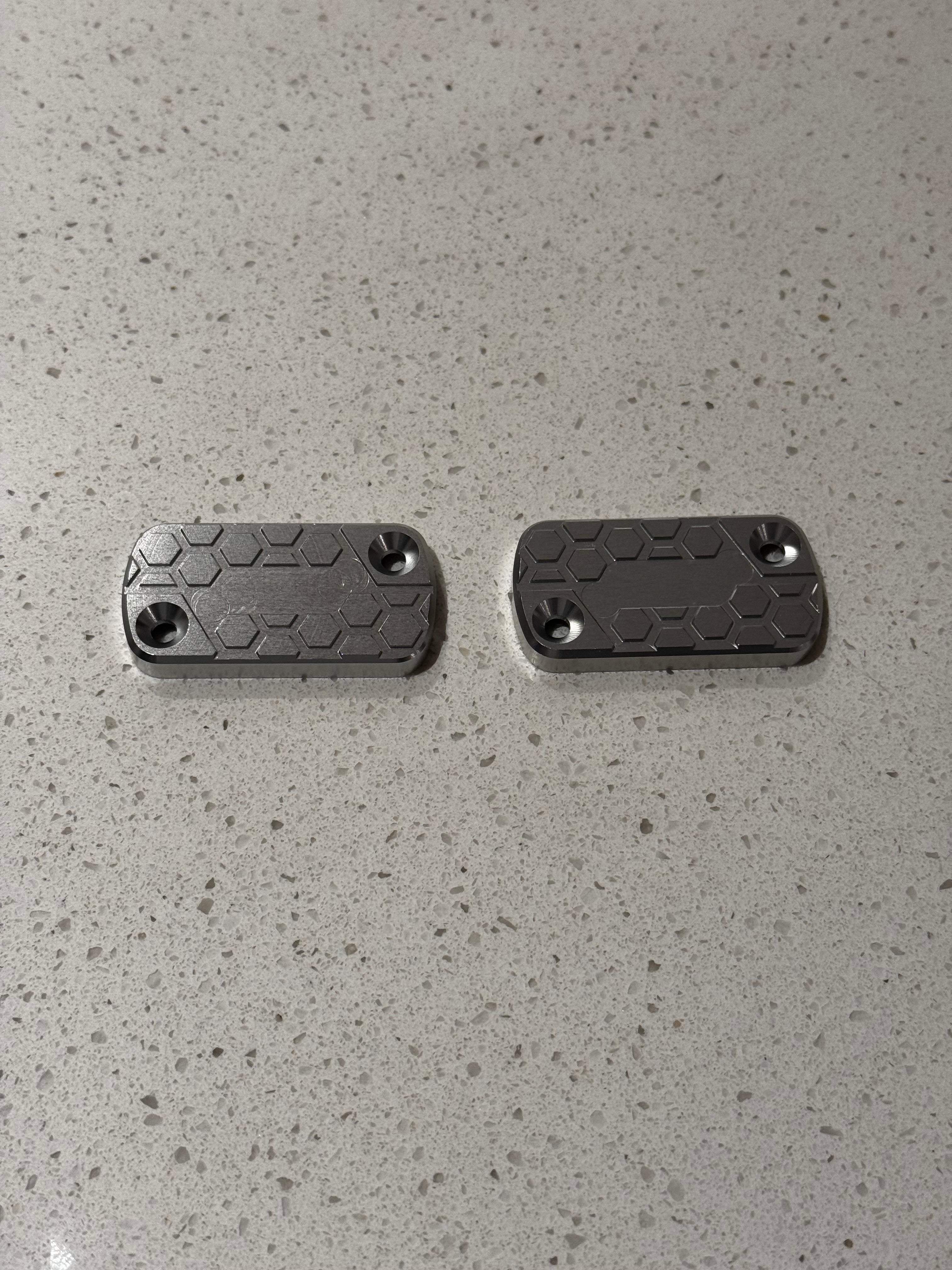 Ultra bee Billet master cover