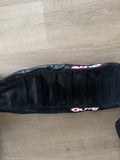 Ultra bee guts seat cover