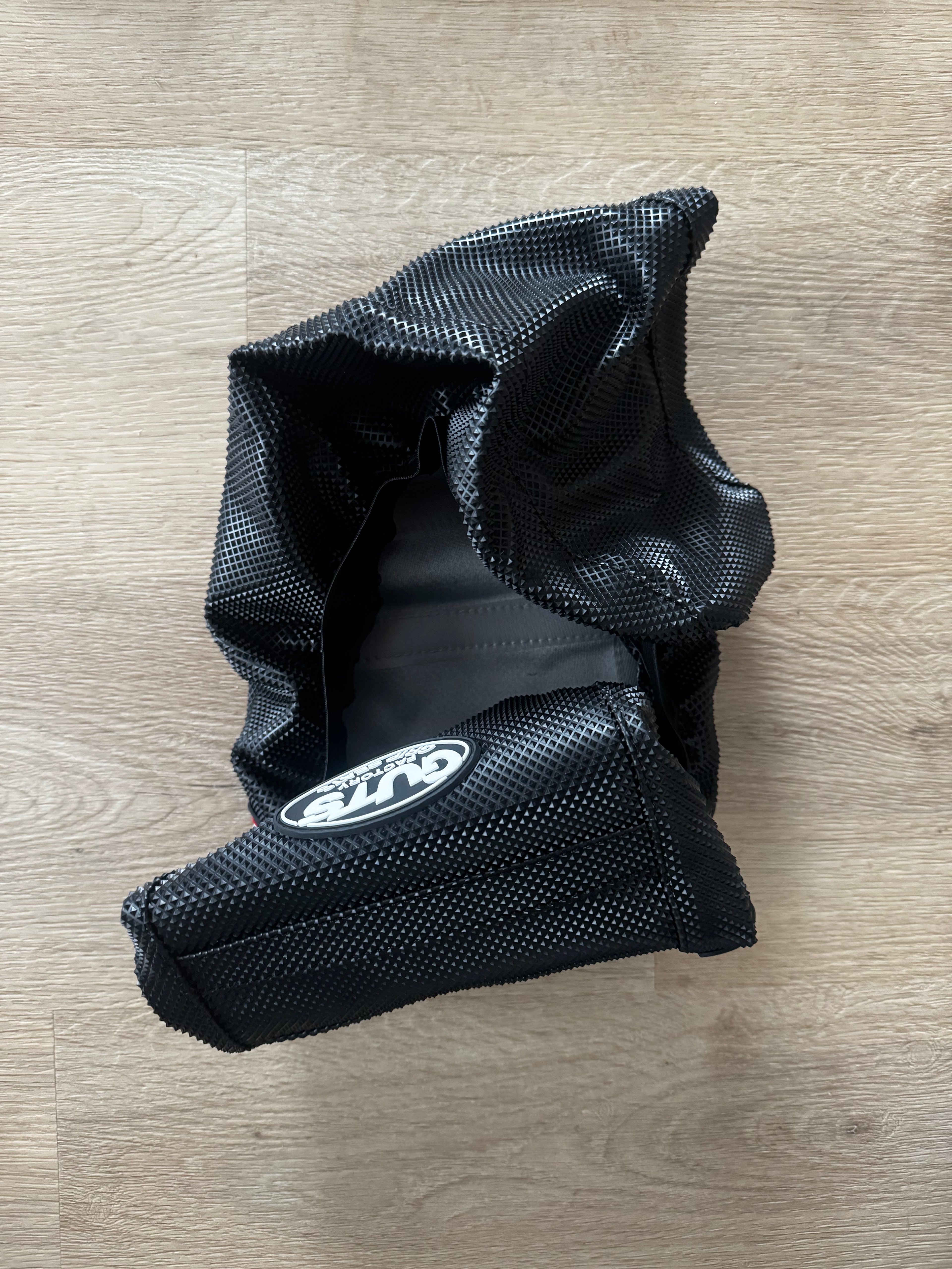 Ultra bee guts seat cover