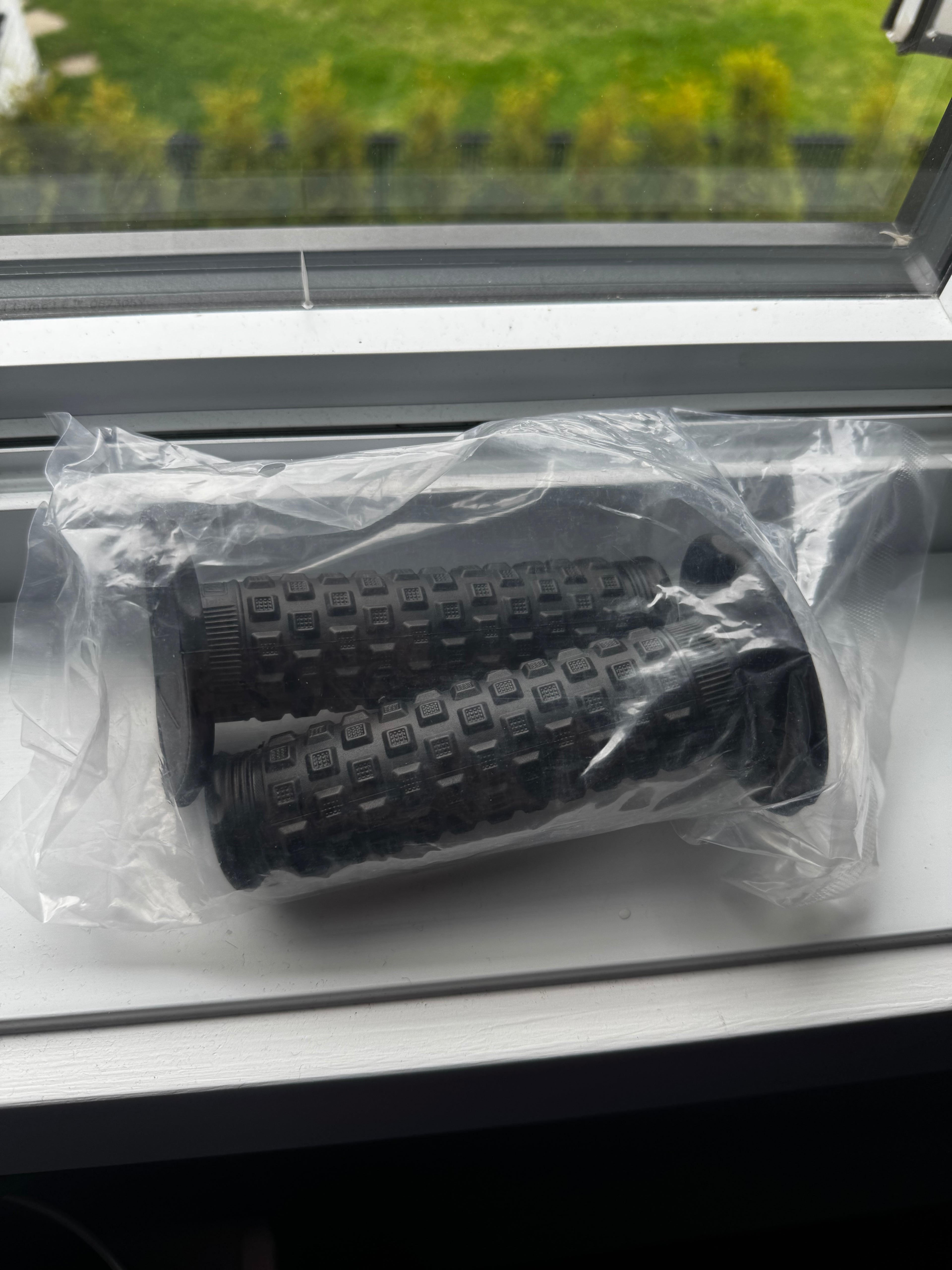 Protaper pillow grips